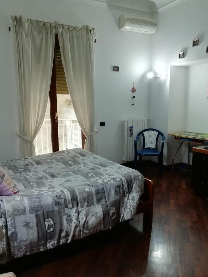 Appartement La Casa Di Tania A Napoli Extérieur photo