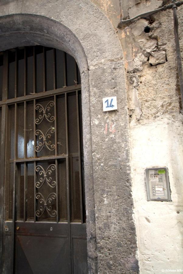 Appartement La Casa Di Tania A Napoli Extérieur photo