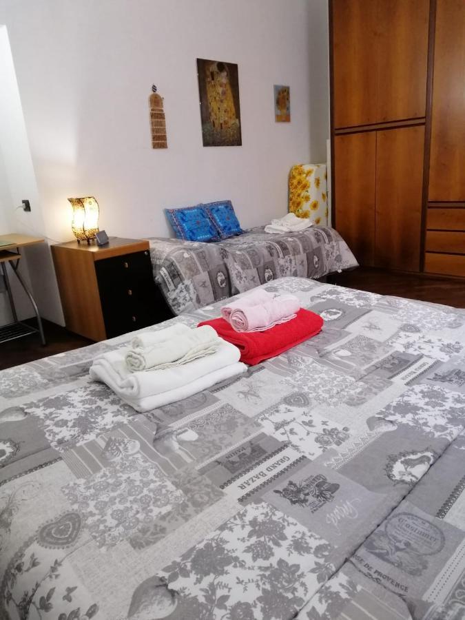 Appartement La Casa Di Tania A Napoli Extérieur photo